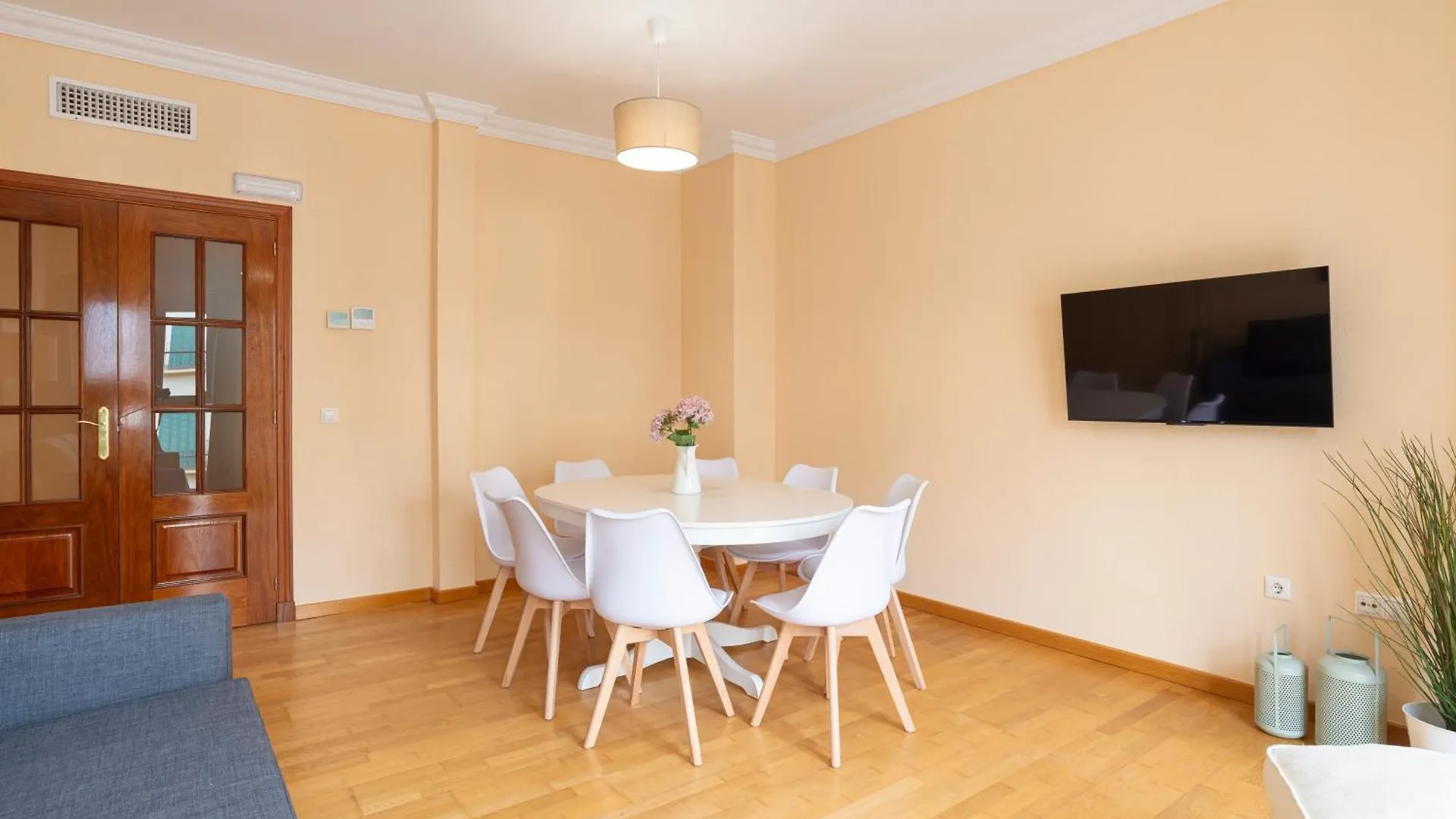 Teatro Plaza Apartments Malaga Spain