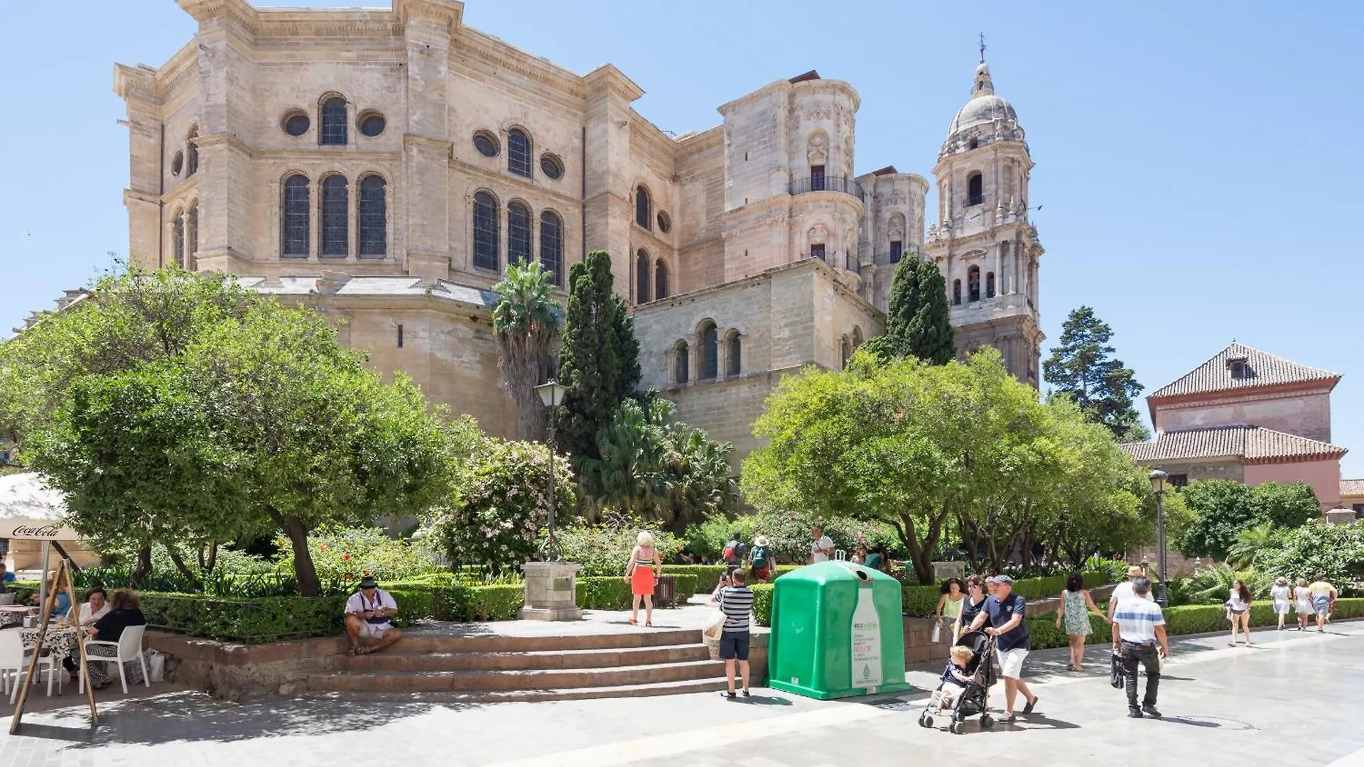 Teatro Plaza Apartments Malaga